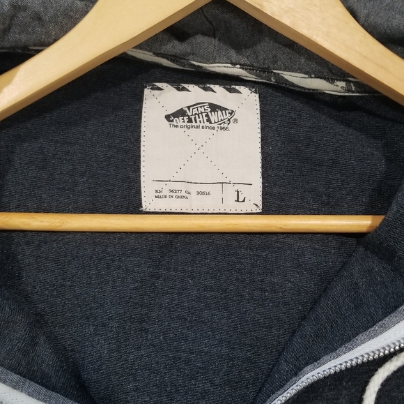 Van's jackets - Picture 3 of 4